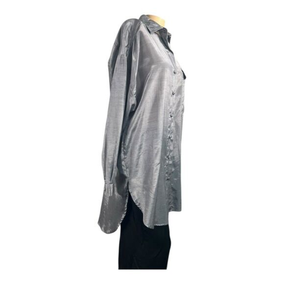 Silver Button-Up Tunic Shirt by J. Ellis – Size 8 - Picture 4 of 6